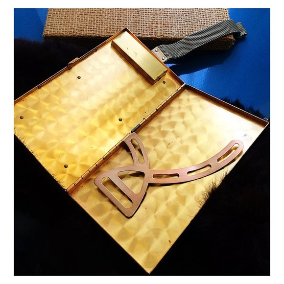 Vintage Mother Of Pearl Mid-Century Box Clutch - Picture 5 of 10